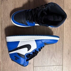 Nike Blue and Black Athletic Shoes